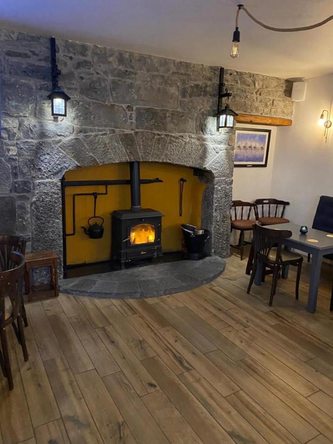 The Burren Inn Tubber Exterior photo